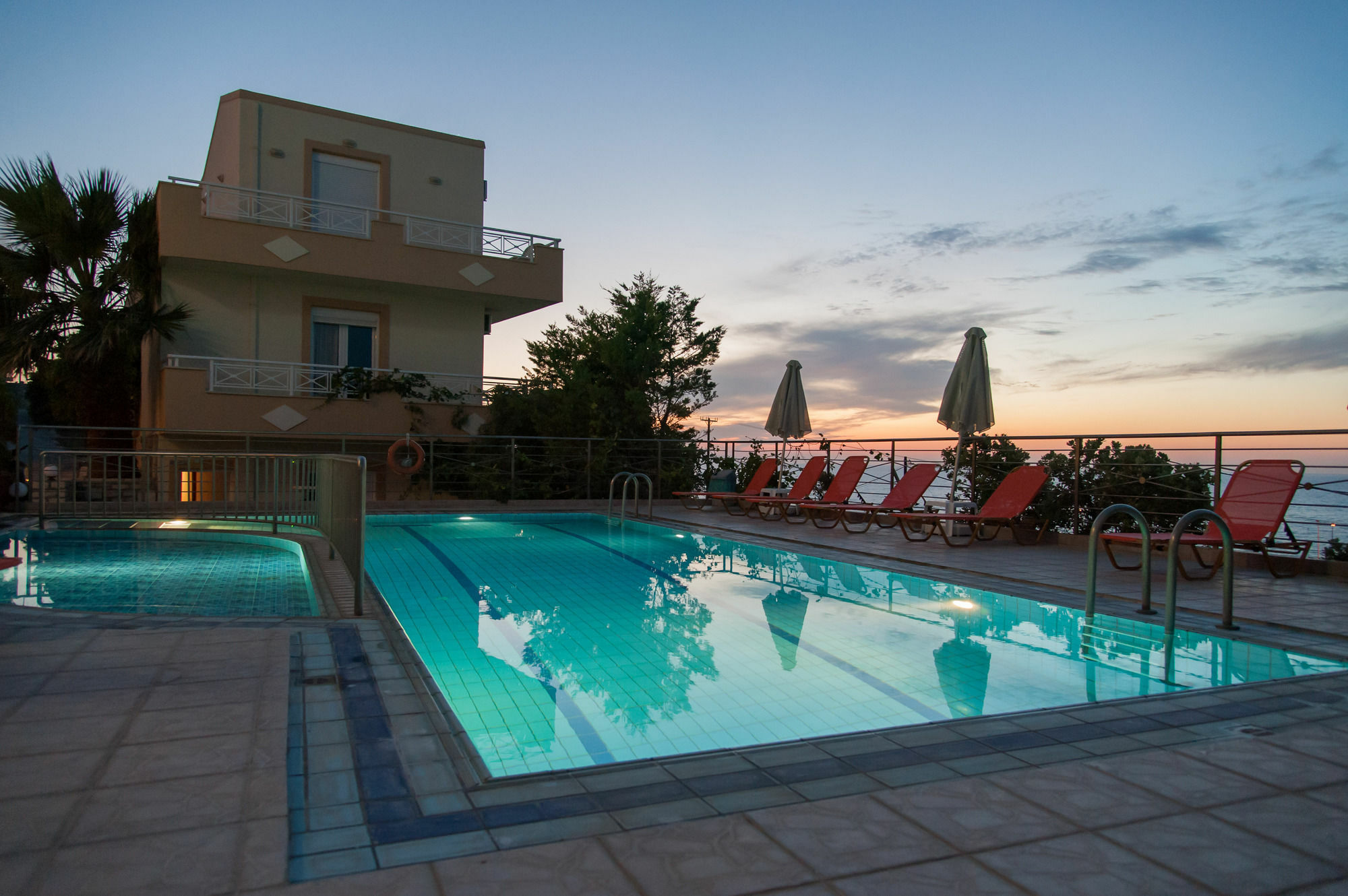 Sunrise Apartments Sfáka Exteriér fotografie