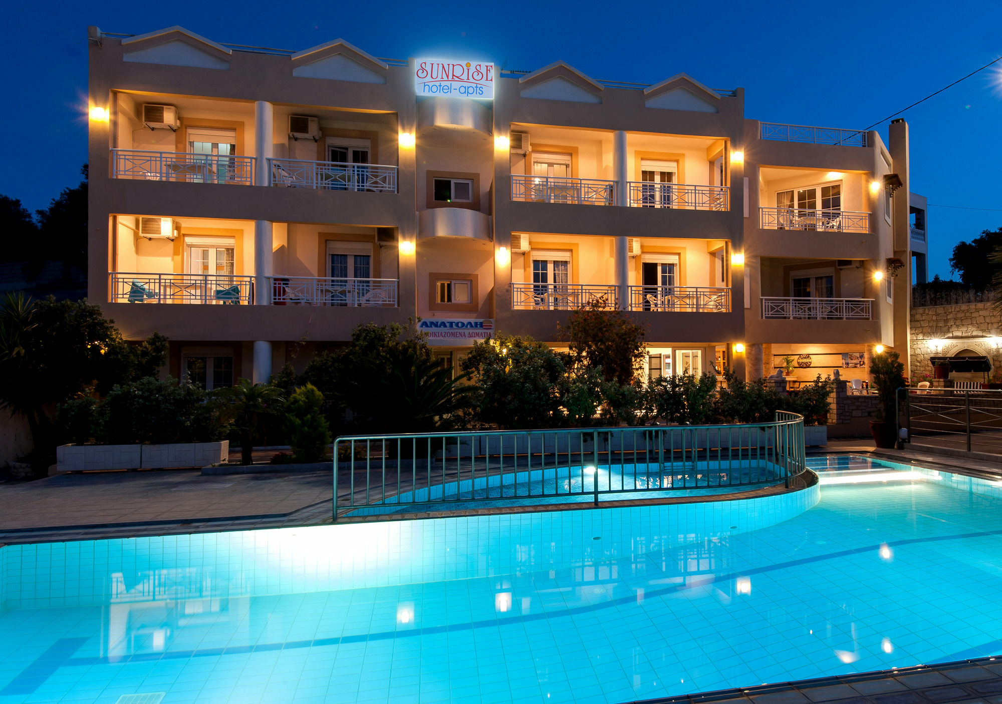 Sunrise Apartments Sfáka Exteriér fotografie